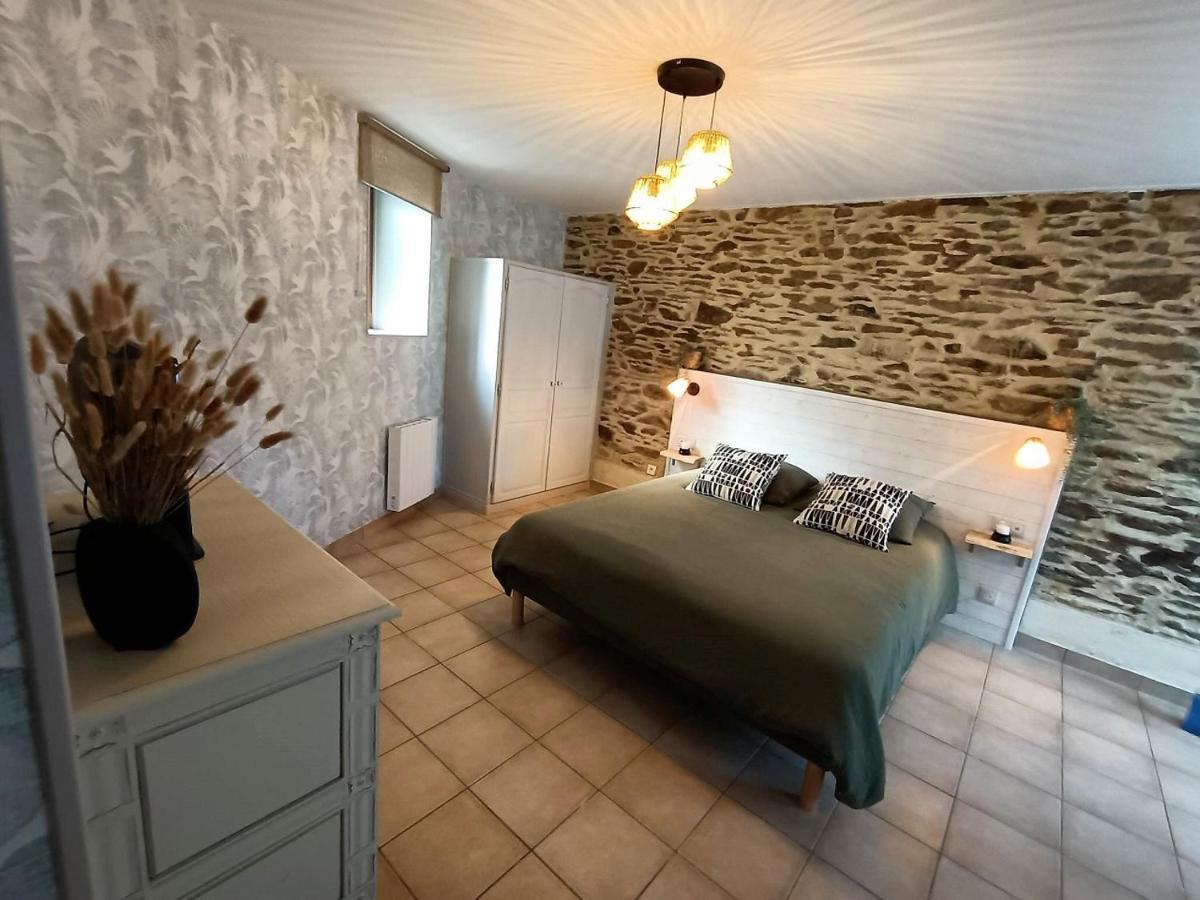 Le Moulin De Benneville Chambres D'Hotes, Petit Dejeuner Compris Cahagnes Εξωτερικό φωτογραφία